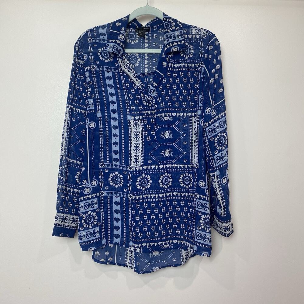 Adrienne Vittadini Women's Sz Medium Blouse Blue Paisley V Neck Long Sleeve GUC